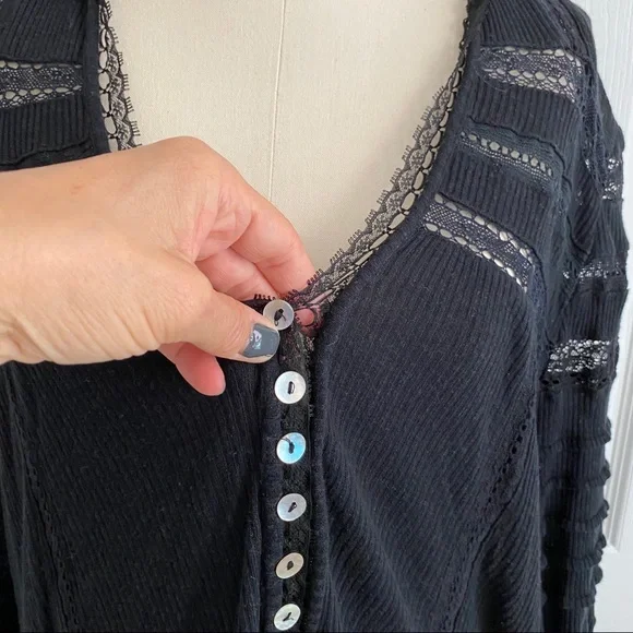 Free People Set to Stun Lace Flowy Boho Top - Picture 6 of 14